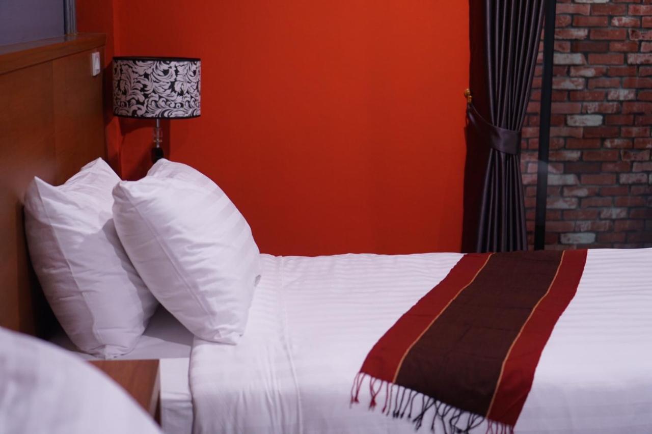 S.S.Hotel Nangrong Luaran gambar